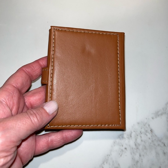 NWOT Caramel colored bulova leather 2x3 frames.  Includes three frames. - Picture 4 of 4